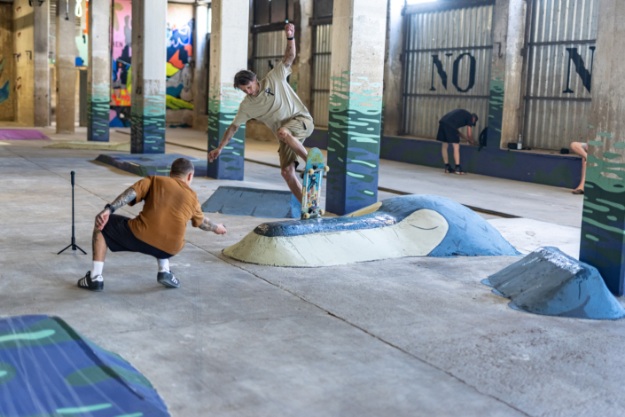 Lilo Krebernik deadlemming skate